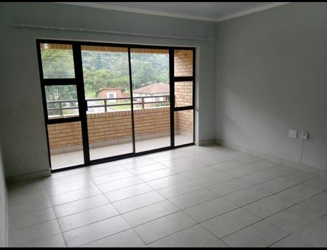 2 BEDROOM PROPERTY TO RENT IN PRESTBURY